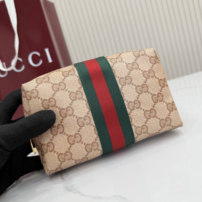 Gucci Beige GG Supreme with Web stripe travel — 1:1 Replica