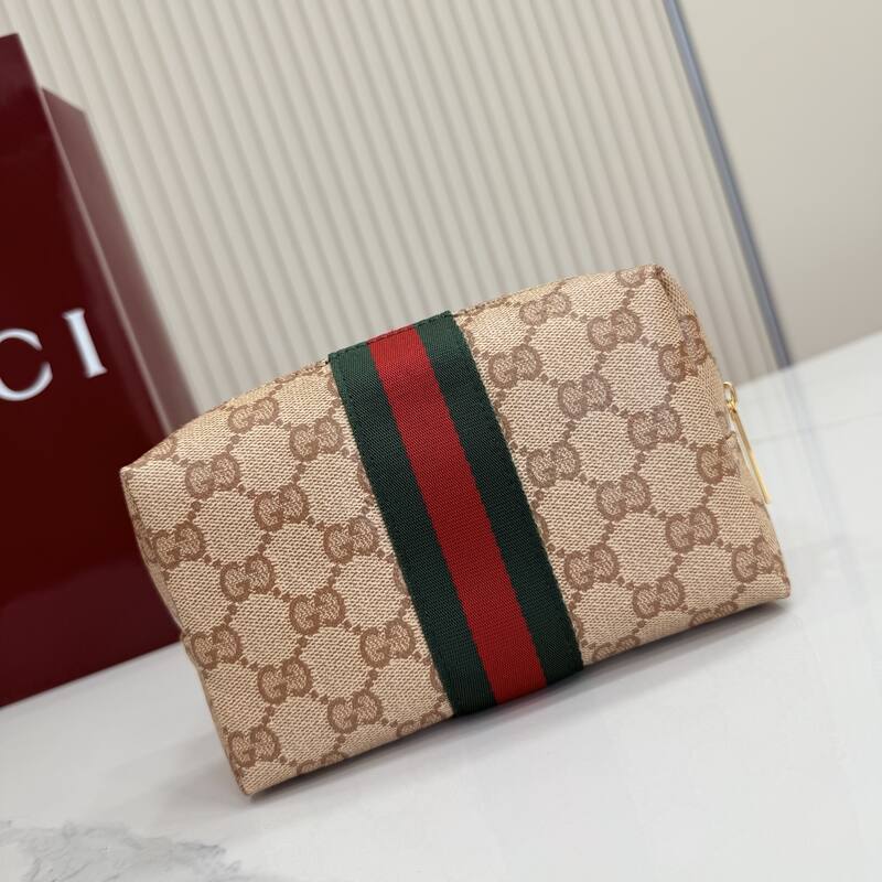 Gucci Beige GG Supreme with Web stripe travel — 1:1 Replica