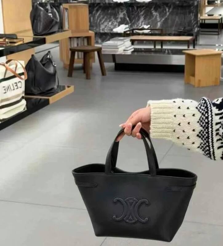 Celine shoulder bag — Top Quality Replica