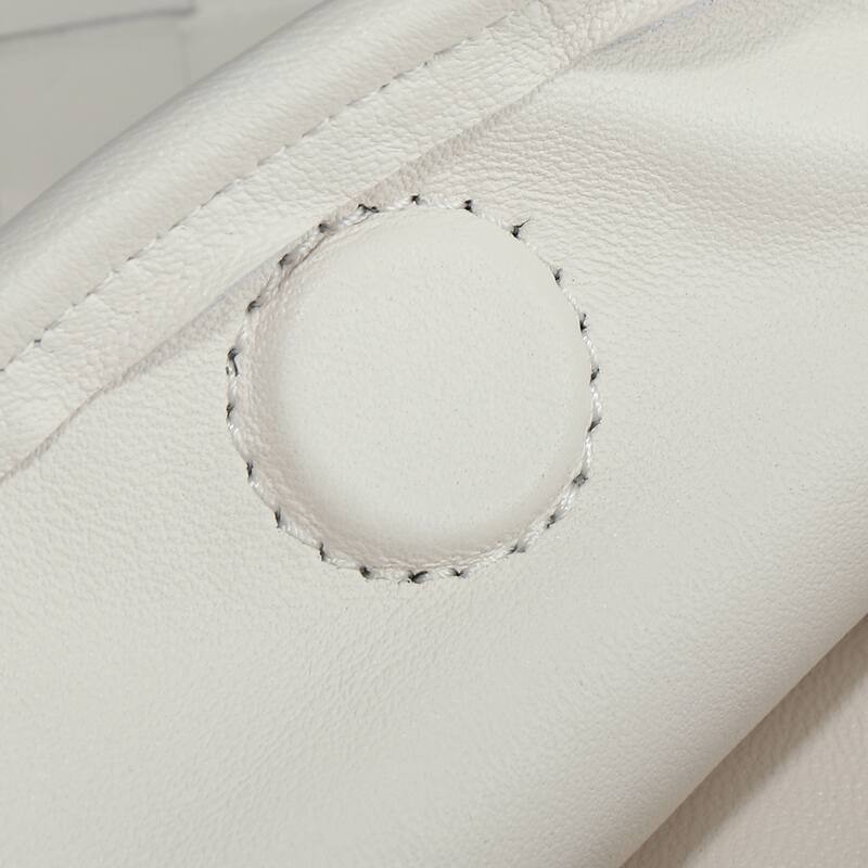 Bottega Veneta White 25x18x10cm shoulder bag — Premium Replica
