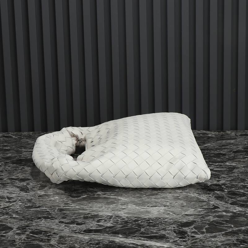 Bottega Veneta White 25x18x10cm shoulder bag — Premium Replica