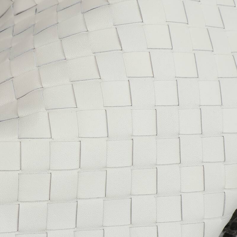 Bottega Veneta White 25x18x10cm shoulder bag — Premium Replica