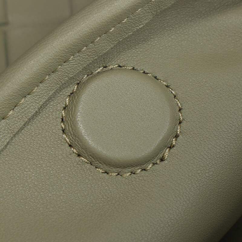 Bottega Veneta Green 25x18x10cm shoulder bag — Premium Replica