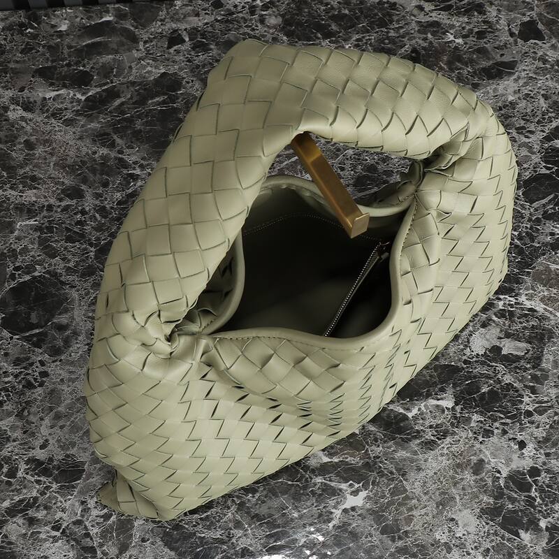 Bottega Veneta Green 25x18x10cm shoulder bag — Premium Replica