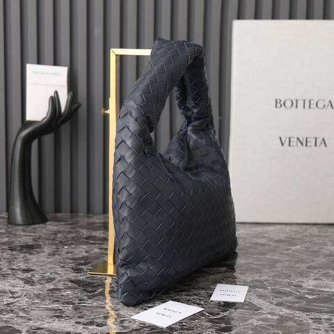 Bottega Veneta Blue 25x18x10cm shoulder bag AAA Quality Replica