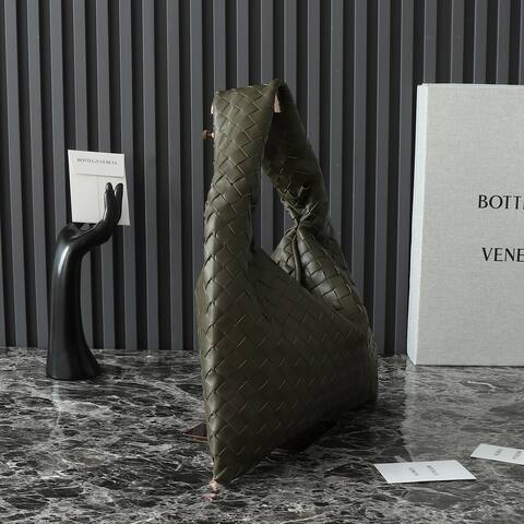Bottega Veneta Green 25x18x10cm shoulder bag Top Quality Replica