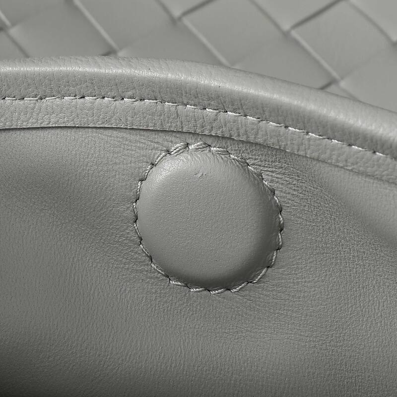 Bottega Veneta Gray 25x18x10cm shoulder bag — Top Quality Replica