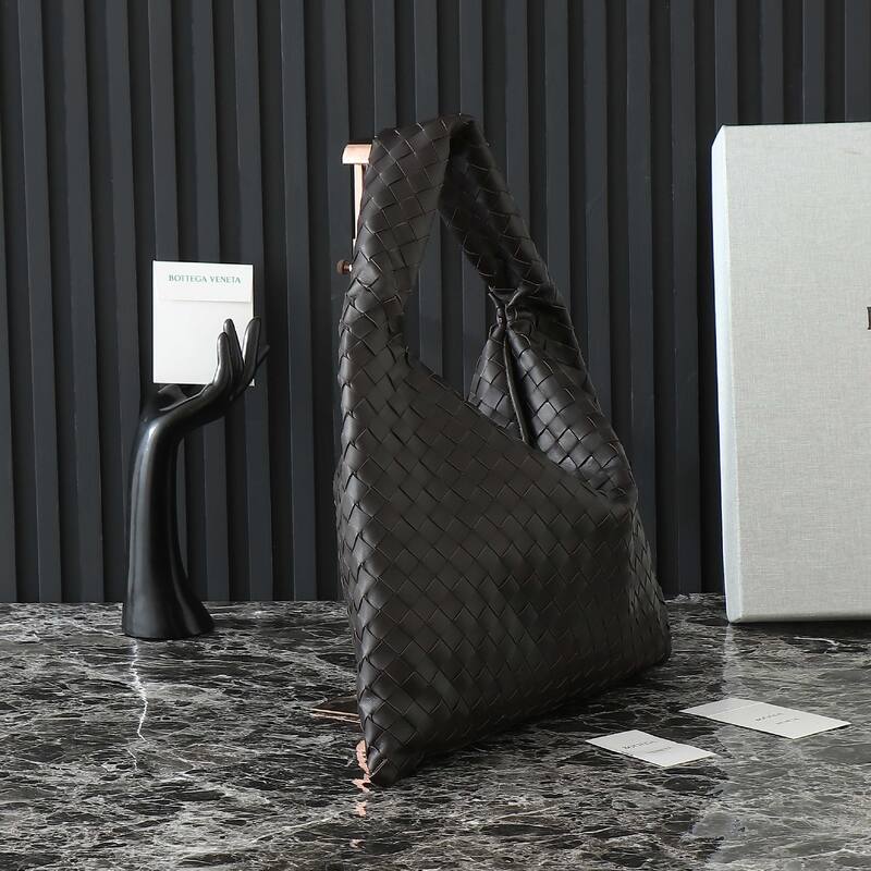Bottega Veneta Brown 40x30x16cm shoulder bag — Premium Replica