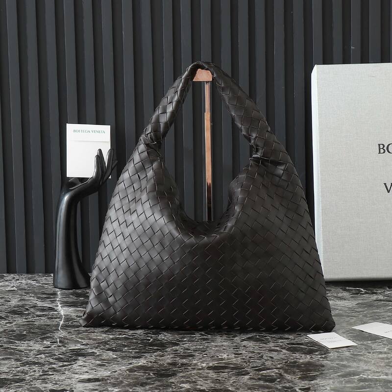 Bottega Veneta Brown 40x30x16cm shoulder bag — Premium Replica