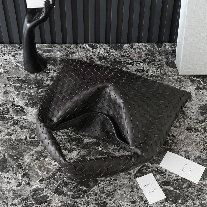 Bottega Veneta Brown 40x30x16cm shoulder bag — Premium Replica