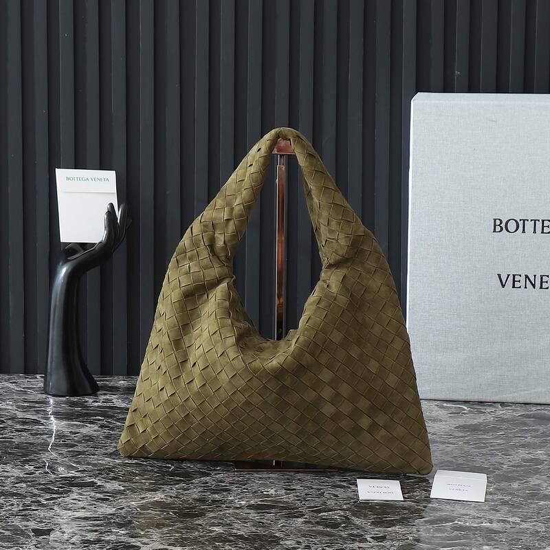 Bottega Veneta Green 25x18x10cm shoulder bag — AAA Quality Replica