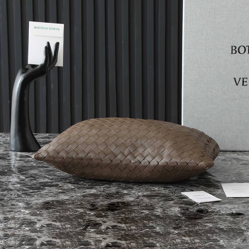 Bottega Veneta Brown 25x18x10cm shoulder bag — AAA Quality Replica