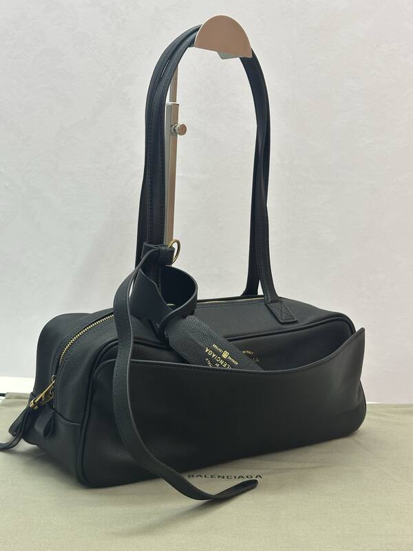 Balenciaga Black 25x18x10cm shoulder bag — Top Quality Replica