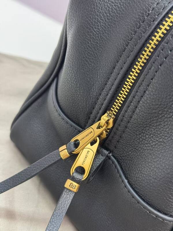 Balenciaga Black 40x30x16cm shoulder bag — Top Quality Replica