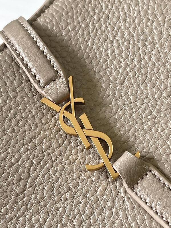 Saint Laurent everyday — 1:1 Replica