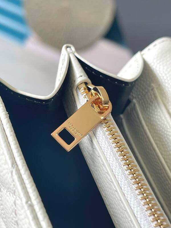 Saint Laurent White everyday — Top Quality Replica