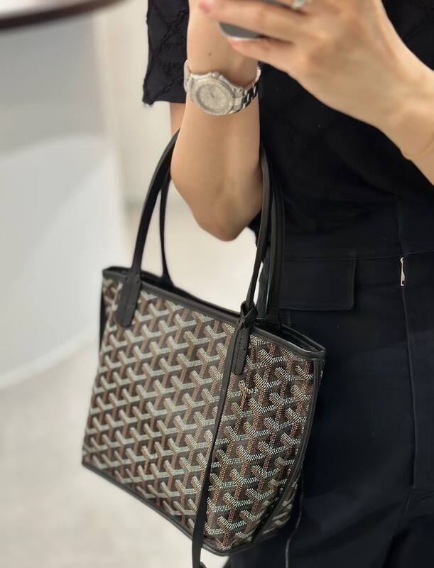 Goyard Black shoulder bag — 1:1 Replica