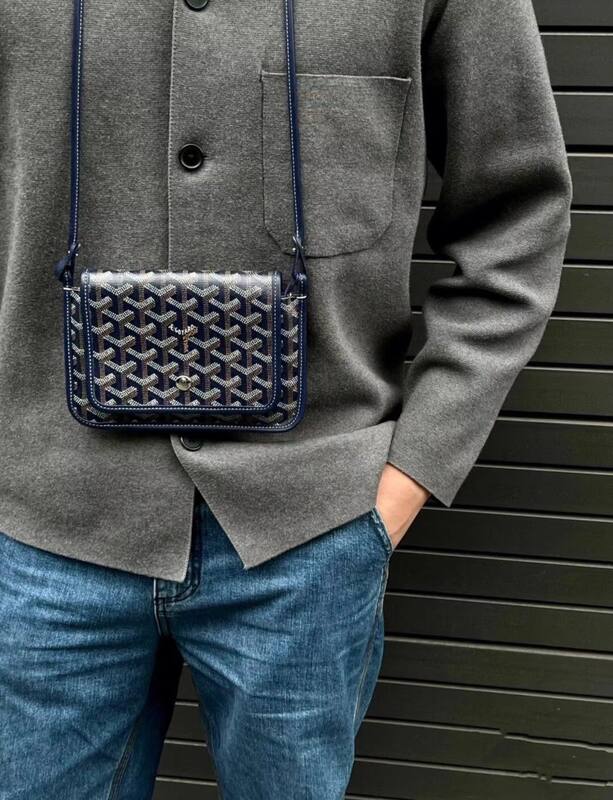 Goyard Red shoulder bag — Premium Replica