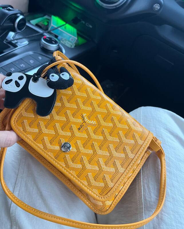 Goyard Red shoulder bag — Premium Replica