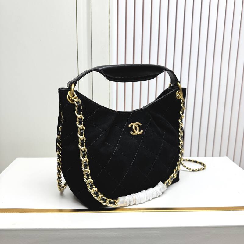 Chanel Black shoulder — Top Quality Replica