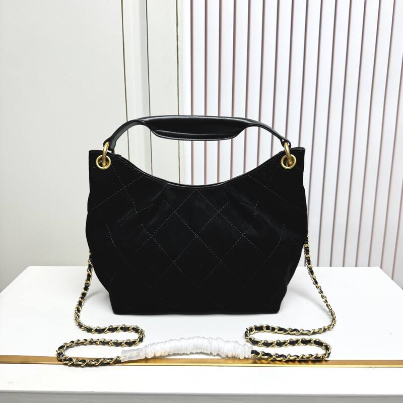 Chanel Black shoulder — Top Quality Replica
