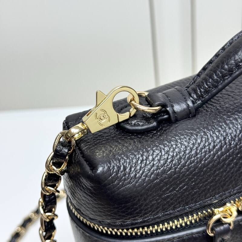 Chanel Vanity Case Black crossbody — Premium Replica