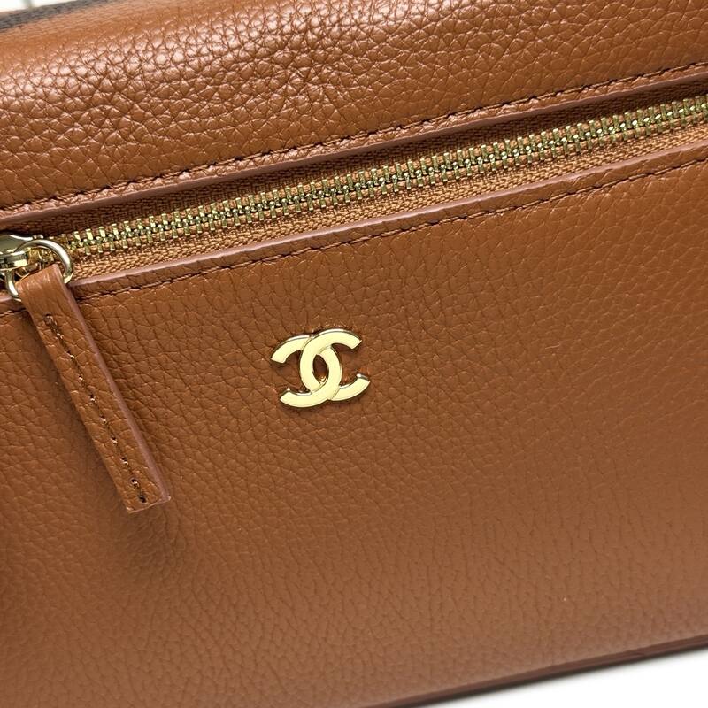 Chanel Vanity Case Brown crossbody — Top Quality Replica
