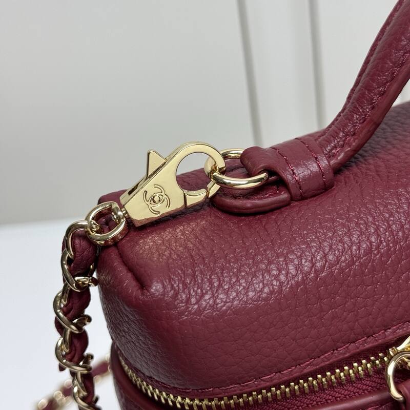 Chanel Vanity Case Burgundy crossbody — Premium Replica