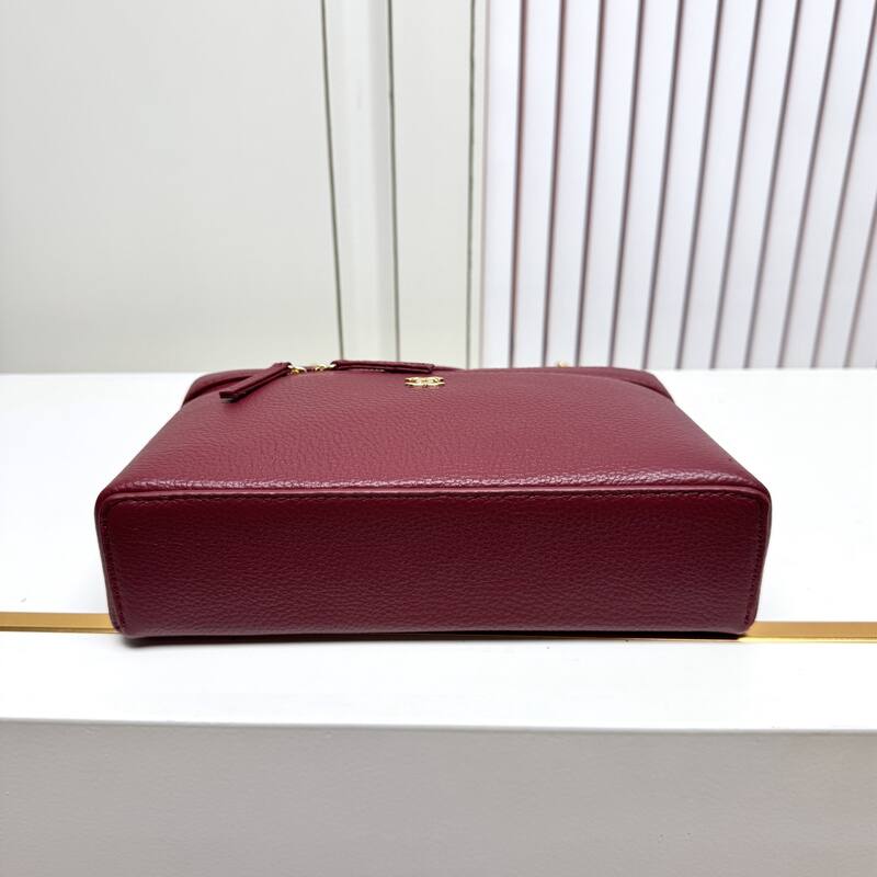 Chanel Vanity Case Burgundy crossbody — Premium Replica