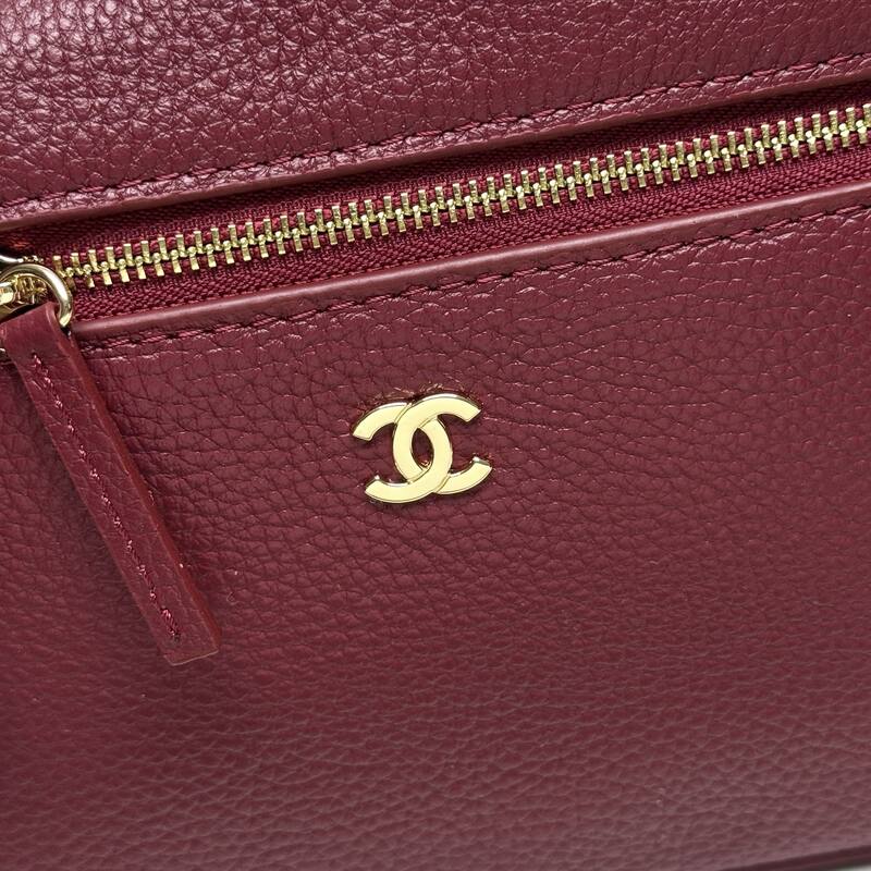 Chanel Vanity Case Burgundy crossbody — Premium Replica