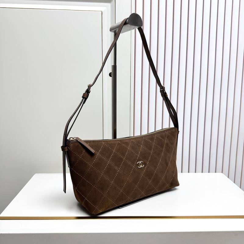 Chanel Brown suede shoulder — Top Quality Replica