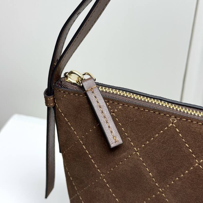 Chanel Brown suede shoulder — Top Quality Replica