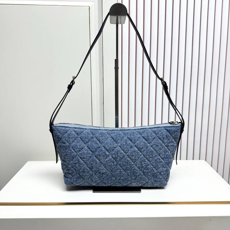 Chanel Blue denim shoulder — AAA Quality Replica