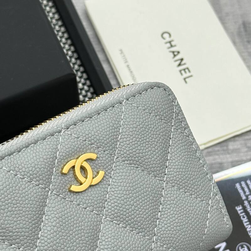 Chanel Light Grey everyday — Premium Replica