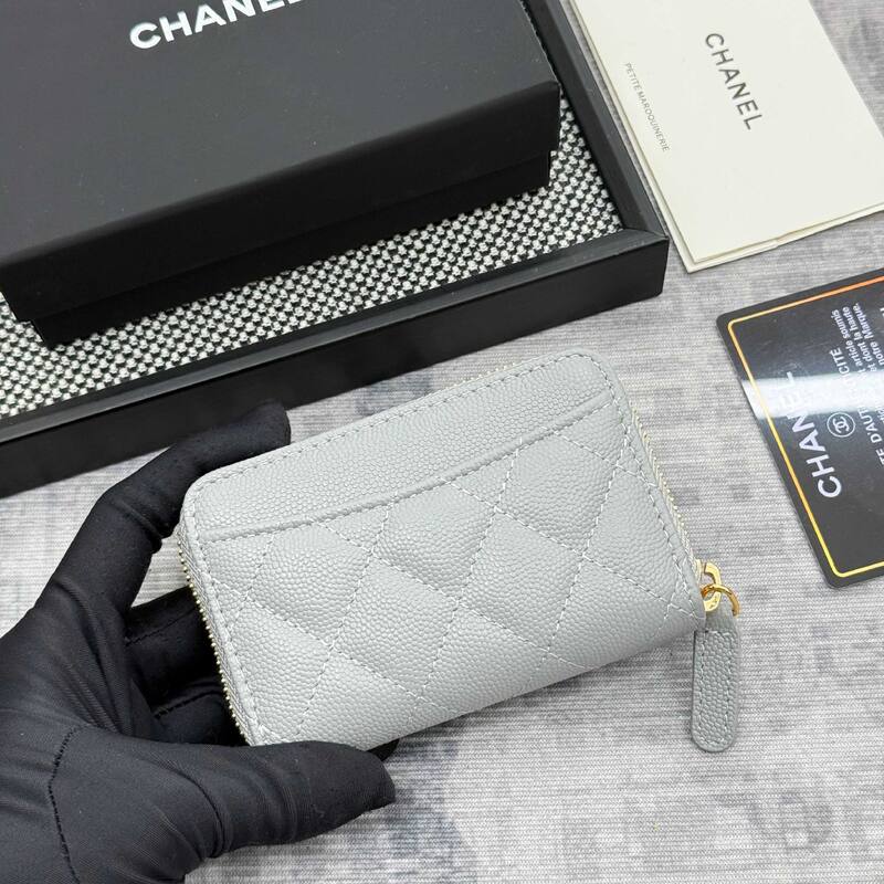 Chanel Light Grey everyday — Premium Replica