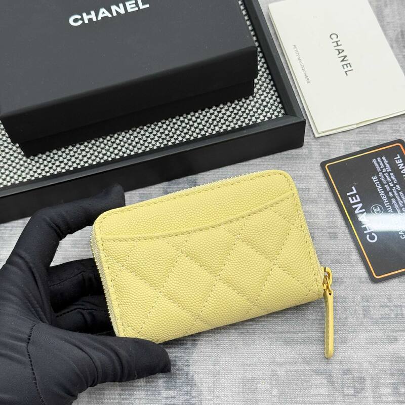 Chanel Yellow everyday — 1:1 Replica