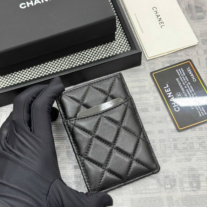 Chanel Black quilted leather card holder — 1:1 Replica