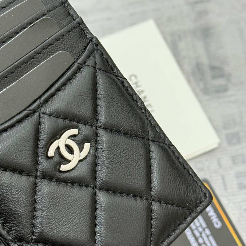 Chanel Black quilted leather card holder — 1:1 Replica