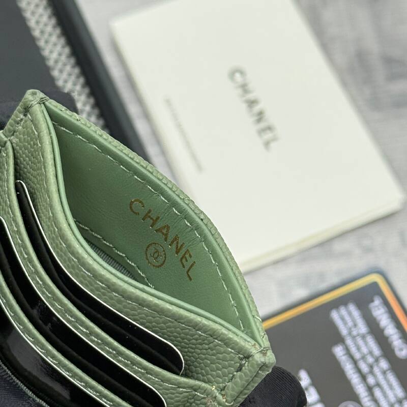 Chanel Green caviar card holder — AAA Quality Replica