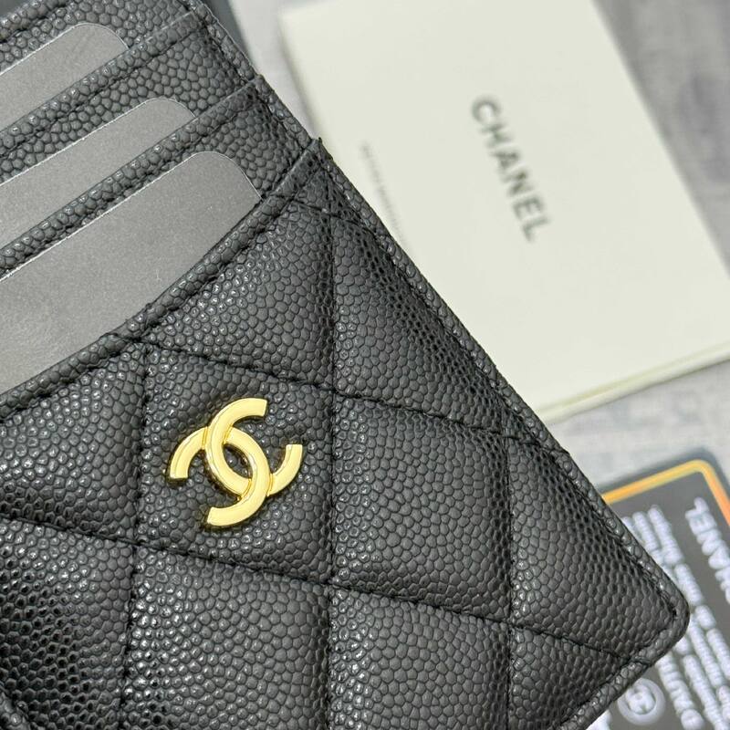 Chanel Black caviar cardholder — Top Quality Replica