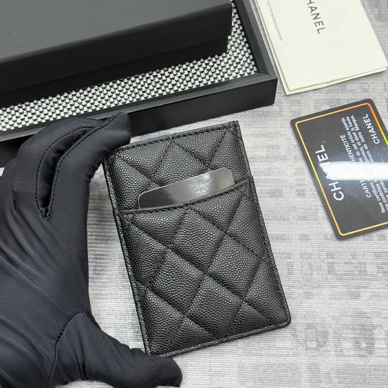 Chanel Black caviar cardholder — Top Quality Replica