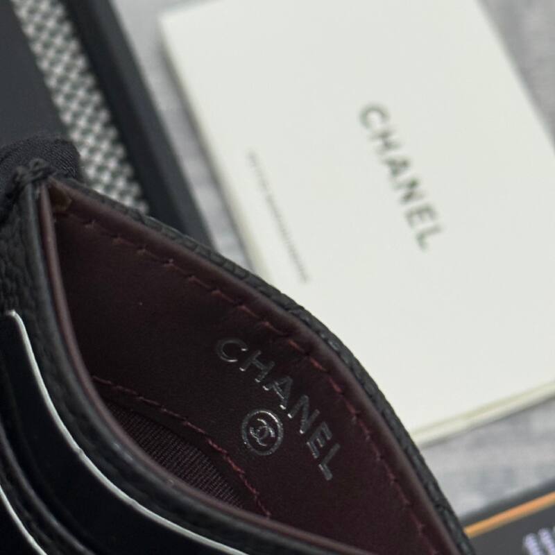 Chanel Black caviar card holder — Top Quality Replica