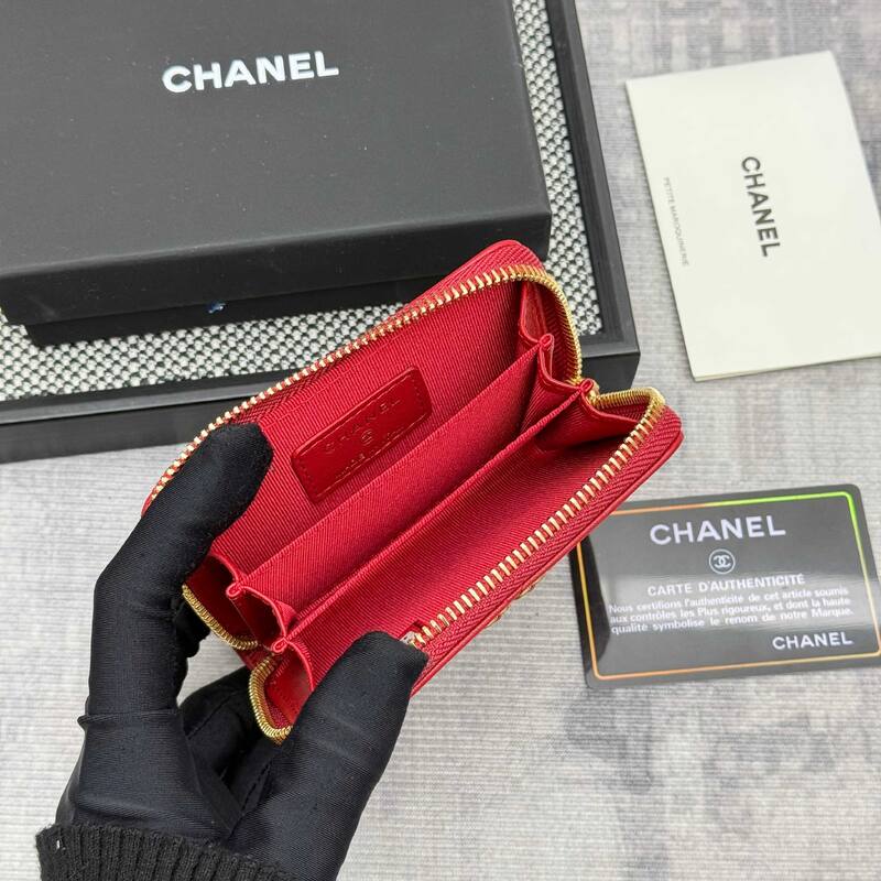 Chanel Red everyday — Premium Replica