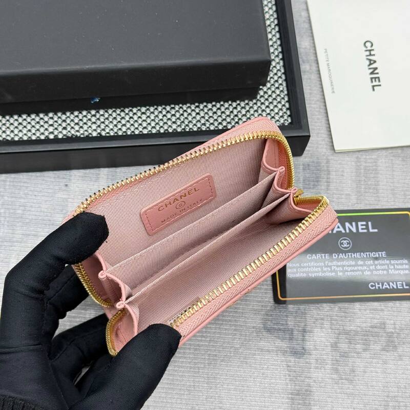 Chanel Pink wallet — 1:1 Replica