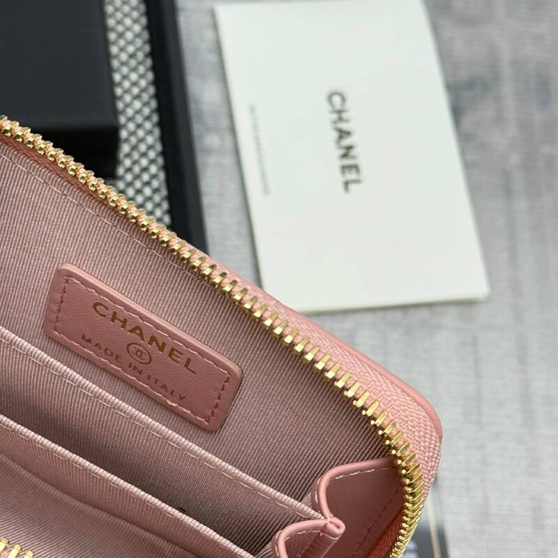 Chanel Pink wallet — 1:1 Replica