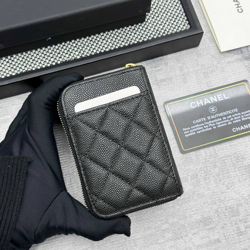 Chanel Black caviar leather card holder — Top Quality Replica