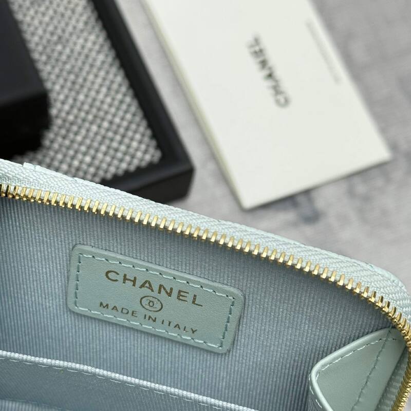 Chanel Light blue caviar everyday — Premium Replica