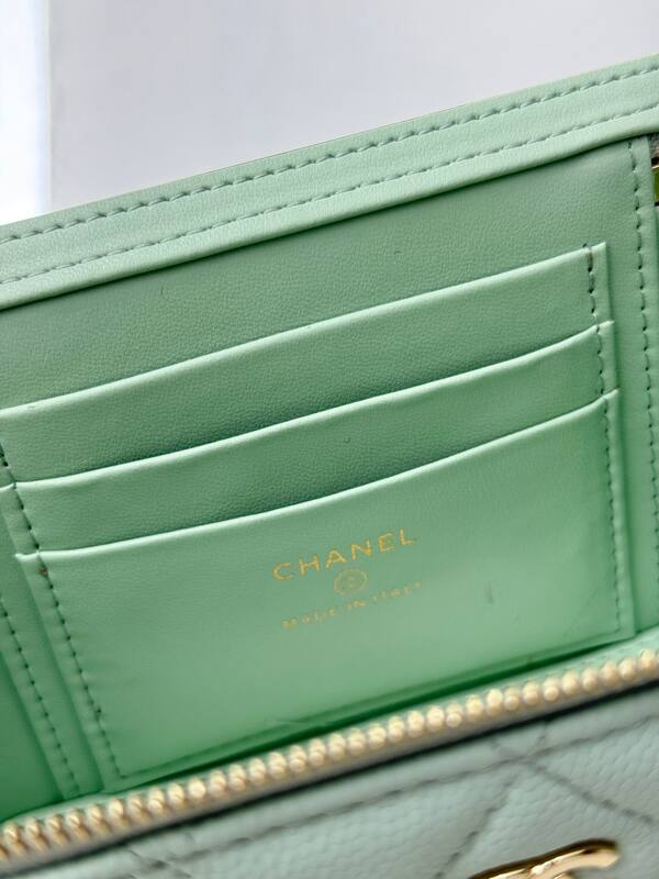 Chanel Mint green mini crossbody — Top Quality Replica