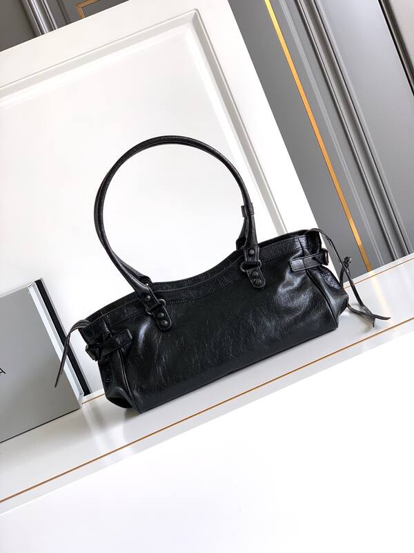 Balenciaga Black shoulder bag — AAA Quality Replica