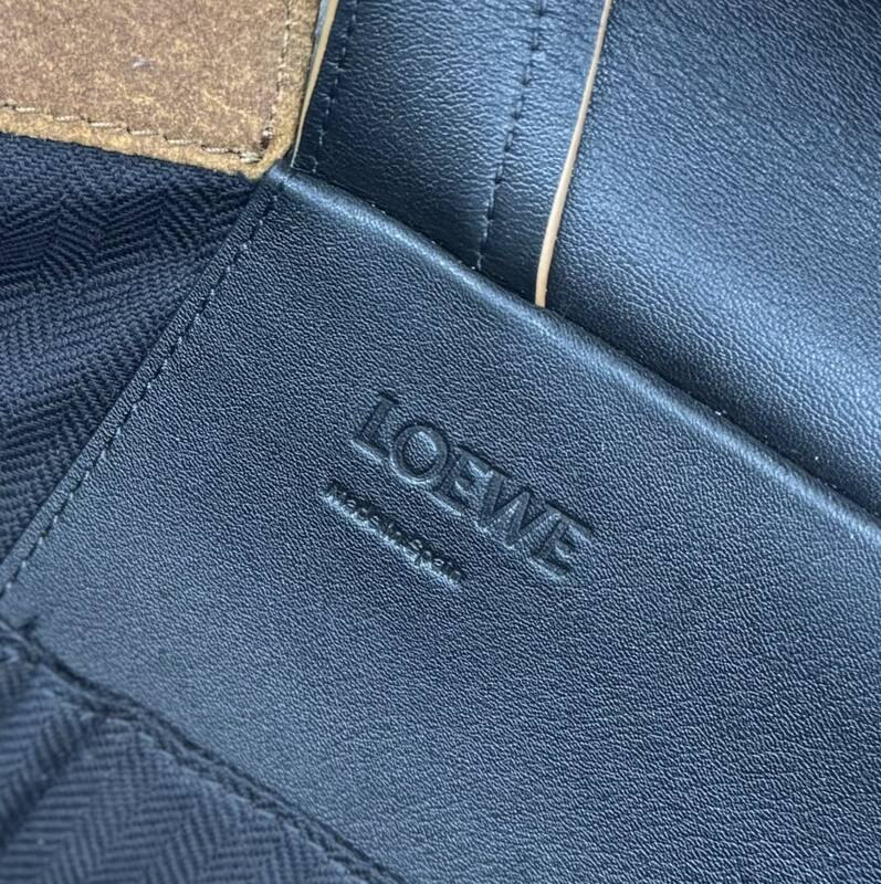 Loewe Brown shoulder bag — AAA Quality Replica